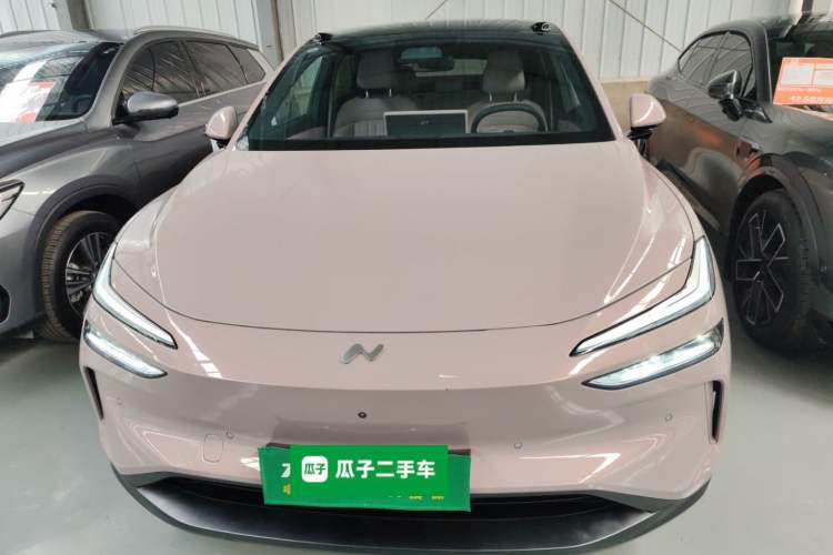 Used ONVO L60 2024 85 kWh Rear-Drive Version Exterior 1