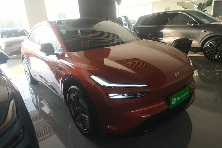 Used ONVO L60 2024 60 kWh Rear-Drive Version Exterior 2