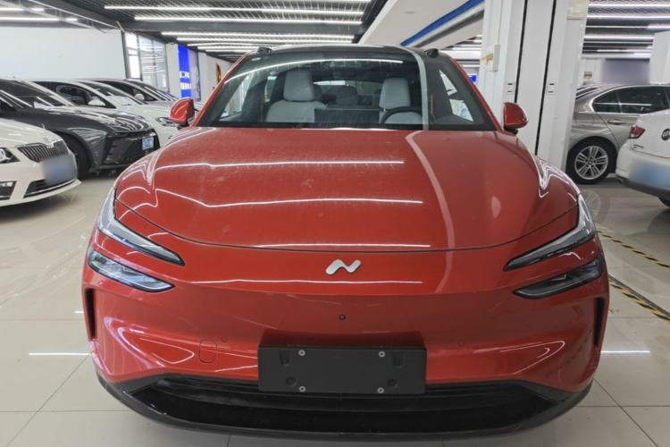 Used ONVO L60 2024 60 kWh Rear-Drive Version Front