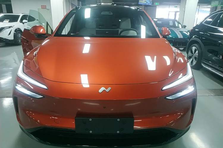 Used ONVO L60 2024 60 kWh Rear-Drive Version Front