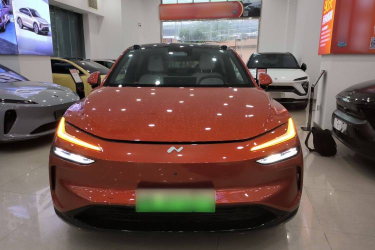 Used ONVO L60 2024 60 kWh Rear-Drive Version Front