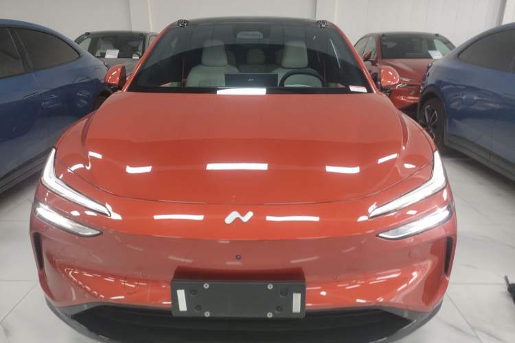 Used ONVO L60 2024 60 kWh Rear-Drive Version Front