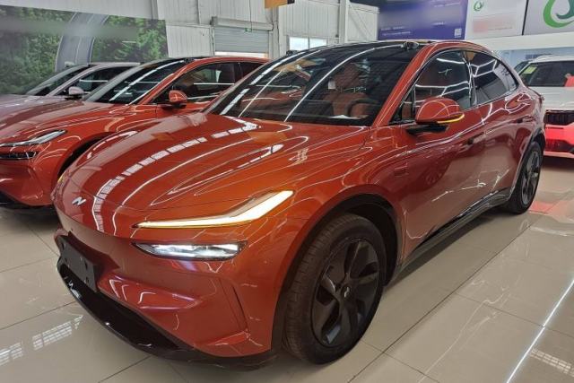 Used ONVO L60 2024 60 kWh Rear-Drive Version
