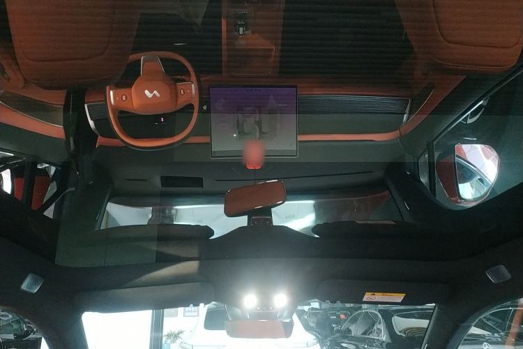 Used ONVO L60 2024 60 kWh Rear-Drive Version Headliner