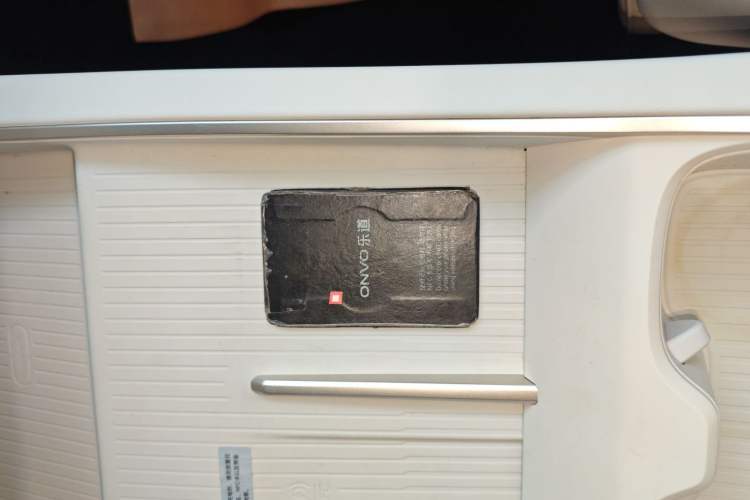 Used ONVO L60 2024 60 kWh Rear-Drive Version Interior 1