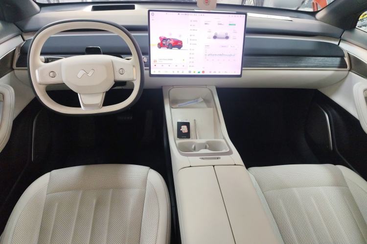 Used ONVO L60 2024 60 kWh Rear-Drive Version Interior 2