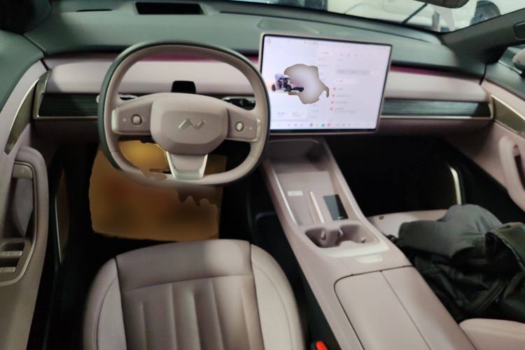 Used ONVO L60 2024 85 kWh Rear-Drive Version Interior 2