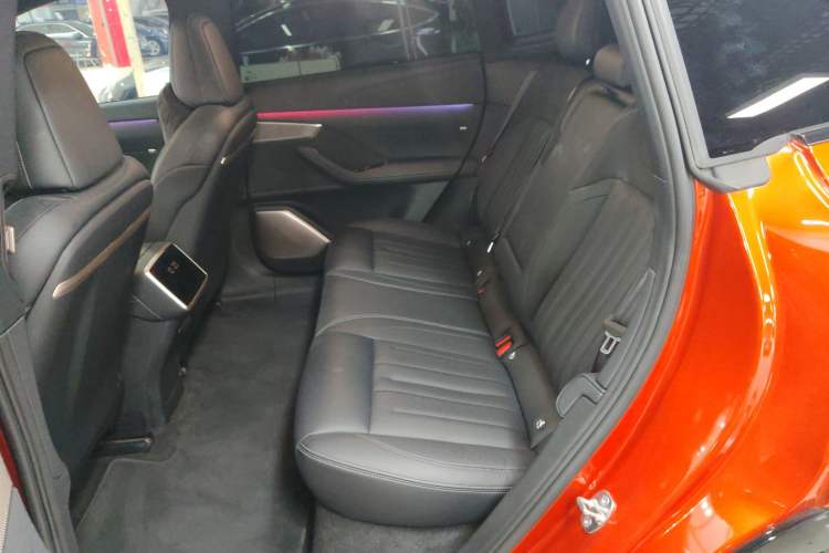 Used ONVO L60 2024 60 kWh Rear-Drive Version Interior 4