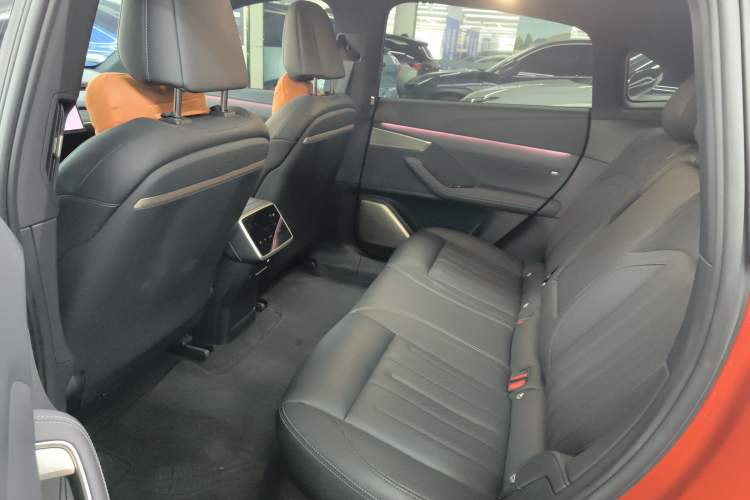 Used ONVO L60 2024 60 kWh Rear-Drive Version Interior 4