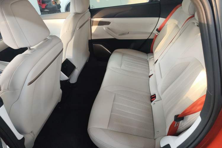 Used ONVO L60 2024 60 kWh Rear-Drive Version Interior 4