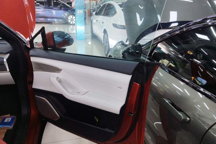 Used ONVO L60 2024 60 kWh Rear-Drive Version Interior 5