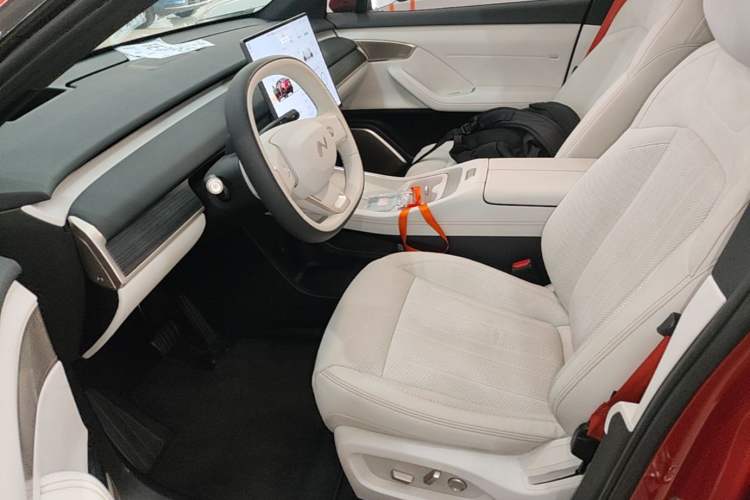 Used ONVO L60 2024 60 kWh Rear-Drive Version Left Front Seat