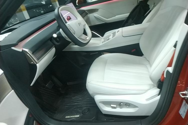 Used ONVO L60 2024 60 kWh Rear-Drive Version Left Front Seat