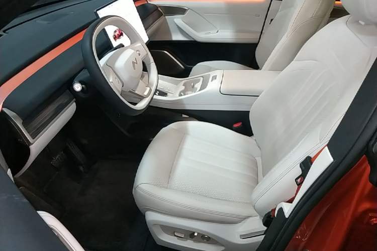 Used ONVO L60 2024 60 kWh Rear-Drive Version Left Front Seat