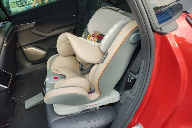 Used ONVO L60 2024 60 kWh All-Wheel Drive Left Rear Seat