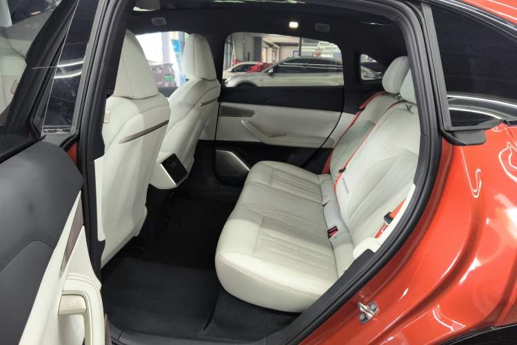 Used ONVO L60 2024 60 kWh Rear-Drive Version Left Rear Seat