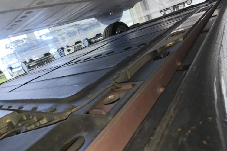Used ONVO L60 2024 60 kWh Rear-Drive Version Left Side Sill