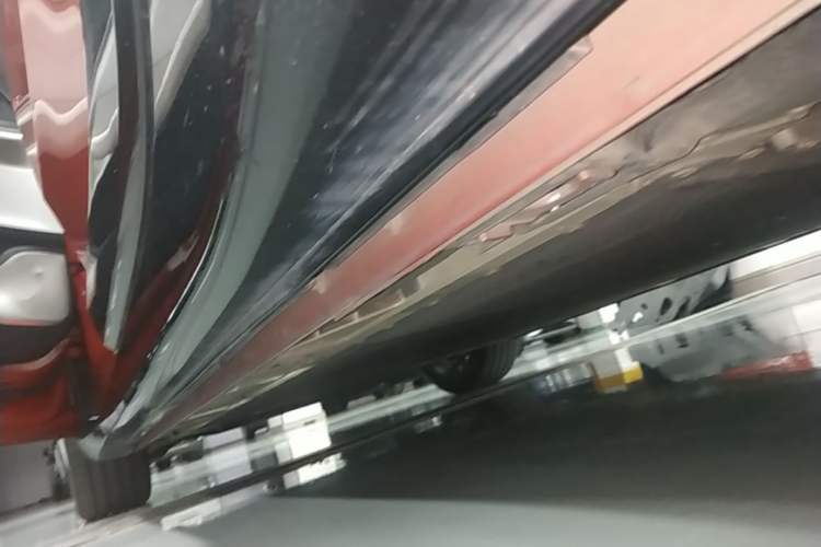 Used ONVO L60 2024 60 kWh Rear-Drive Version Left Side Sill