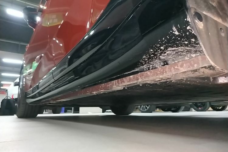 Used ONVO L60 2024 60 kWh Rear-Drive Version Left Side Sill