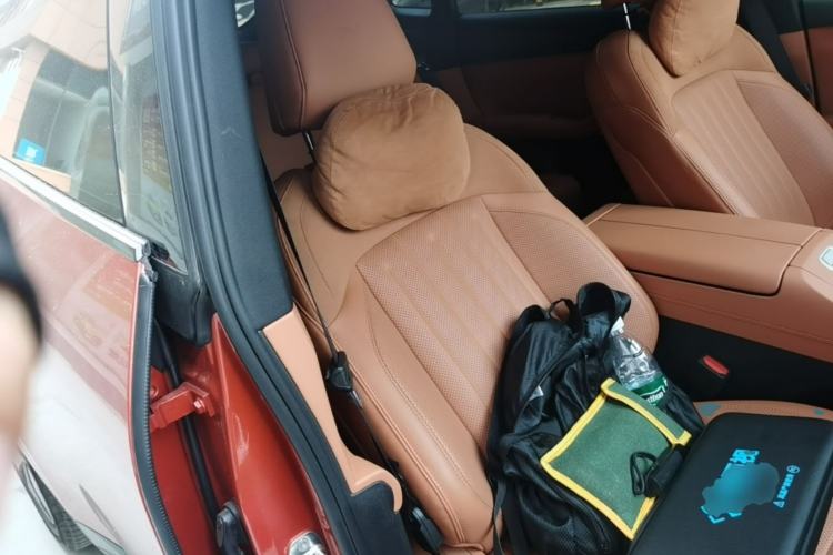 Used ONVO L60 2024 60 kWh Rear-Drive Version Right Front Seat
