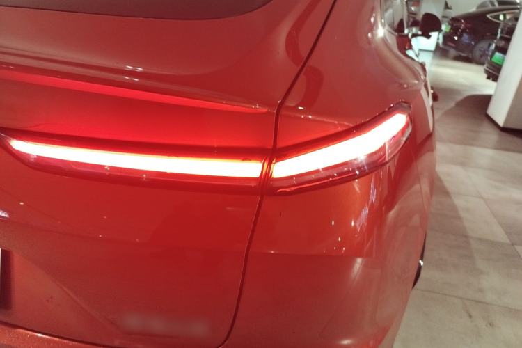 Used ONVO L60 2024 60 kWh Rear-Drive Version Right Rear Taillight