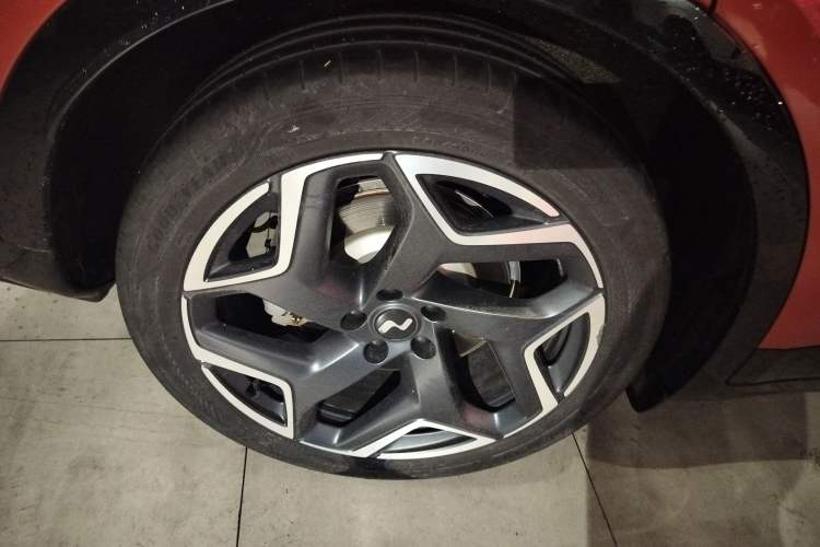 Used ONVO L60 2024 60 kWh Rear-Drive Version Right Rear Wheel Hub