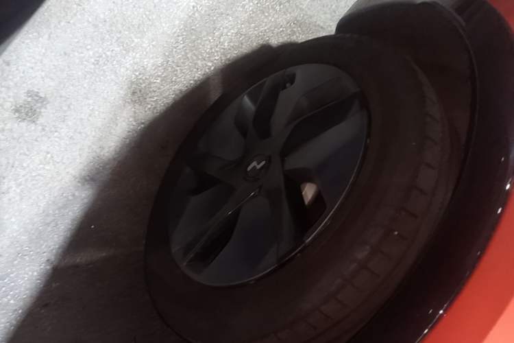 Used ONVO L60 2024 60 kWh Rear-Drive Version Right Rear Wheel Hub