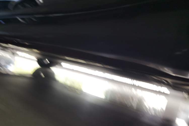 Used ONVO L60 2024 60 kWh Rear-Drive Version Right Side Sill