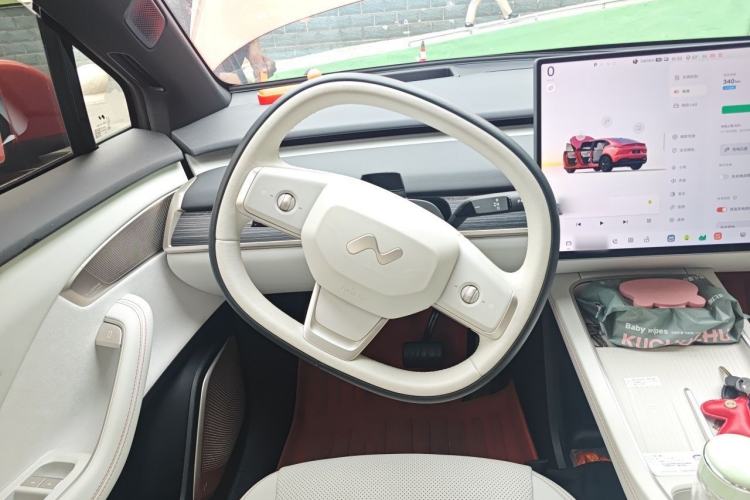 Used ONVO L60 2024 60 kWh Rear-Drive Version Steering Wheel
