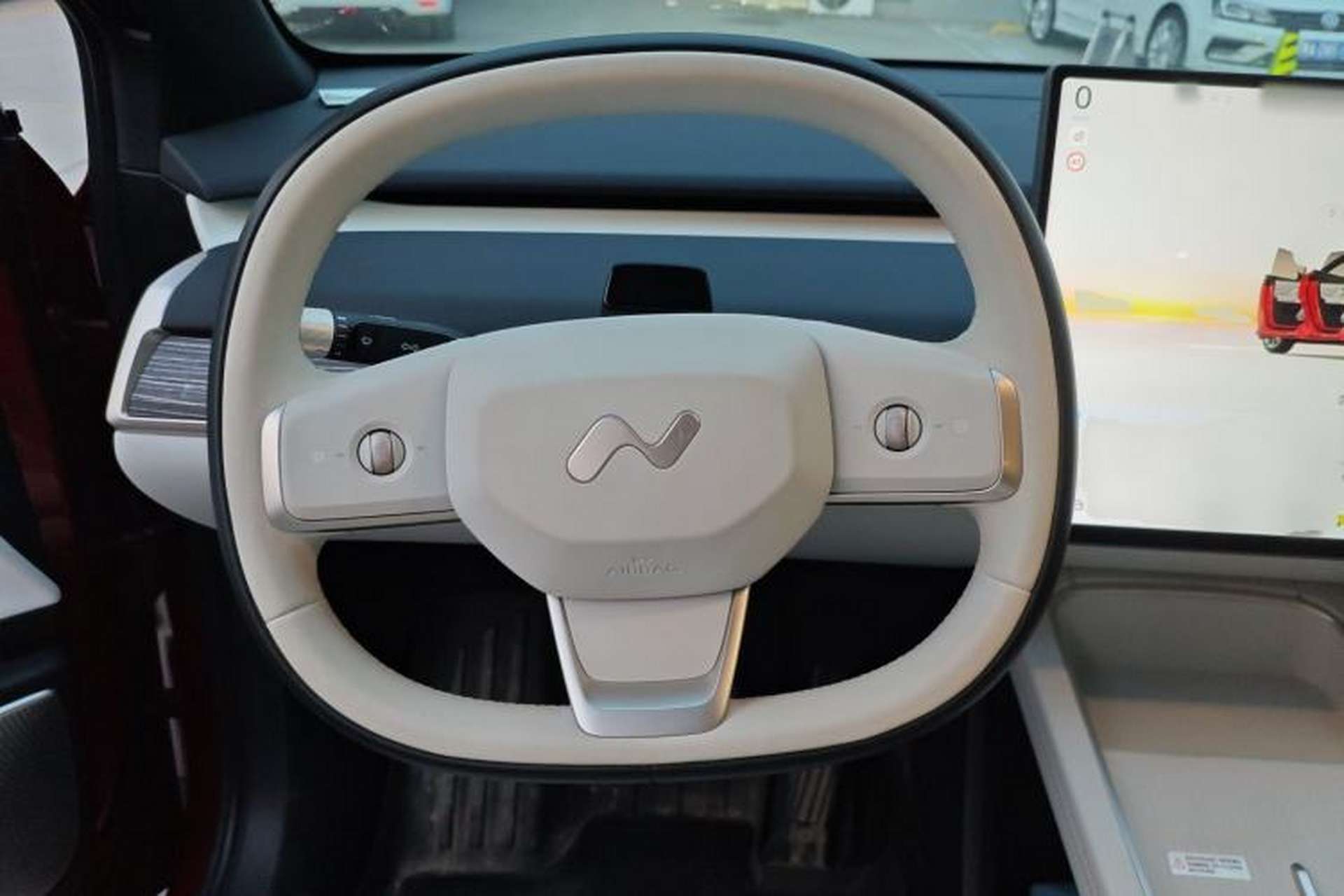 Used ONVO L60 2024 60 kWh All-Wheel Drive Steering Wheel