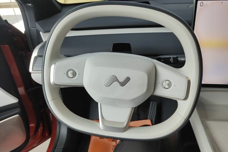 Used ONVO L60 2024 60 kWh Rear-Drive Version Steering Wheel