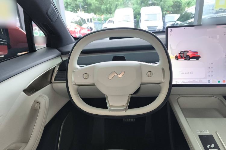 Used ONVO L60 2024 60 kWh Rear-Drive Version Steering Wheel