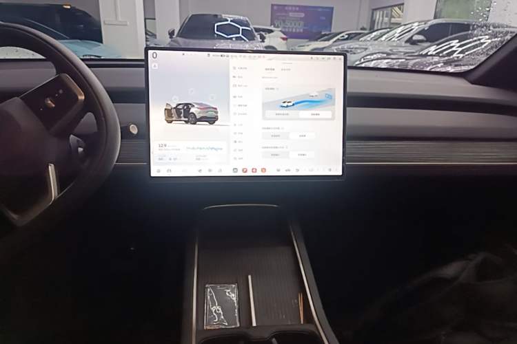 Used ONVO L60 2024 60 kWh Rear-Drive Version Audio And AC Panel