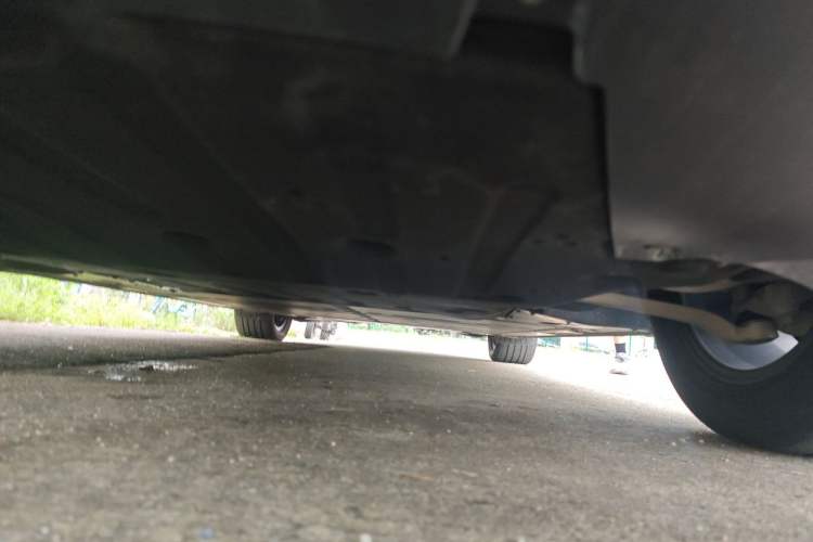 Used ONVO L60 2024 60 kWh Rear-Drive Version Chassis Front