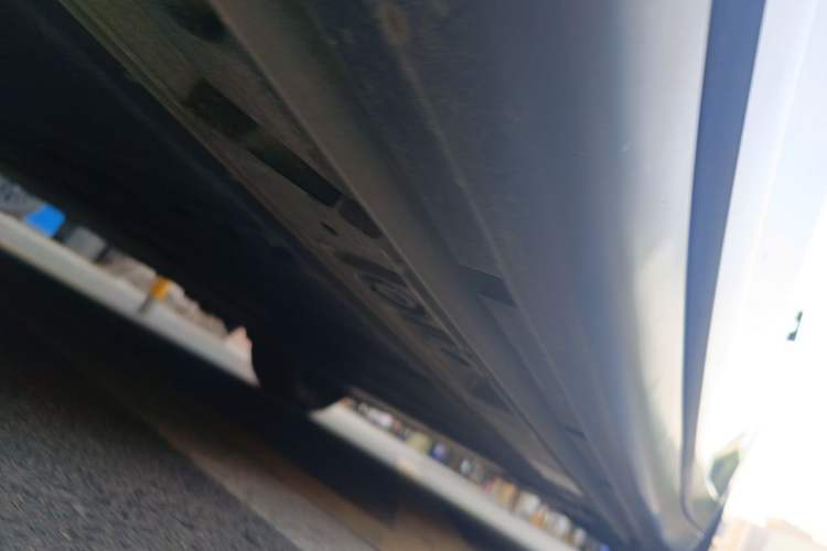 Used ONVO L60 2024 60 kWh Rear-Drive Version Chassis Front Left