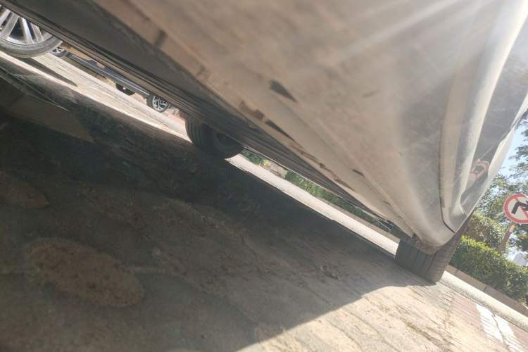 Used ONVO L60 2024 60 kWh Rear-Drive Version Chassis Front Left