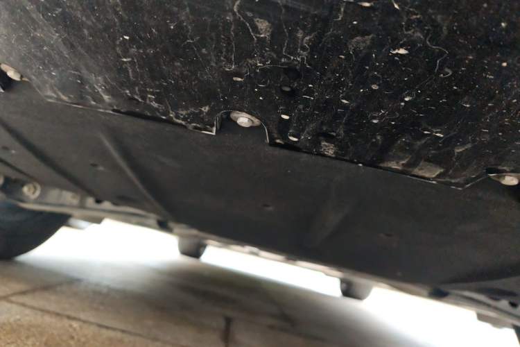 Used ONVO L60 2024 60 kWh Rear-Drive Version Chassis Rear