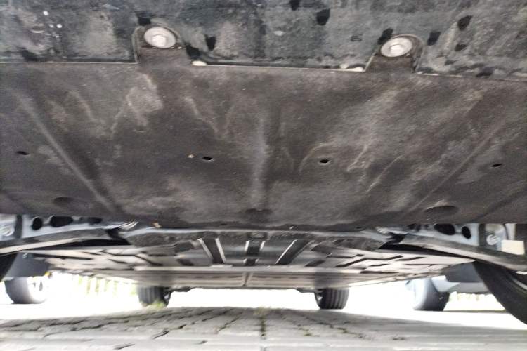 Used ONVO L60 2024 60 kWh Rear-Drive Version Chassis Rear