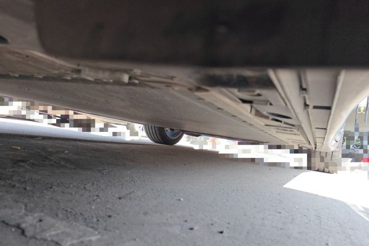 Used ONVO L60 2024 60 kWh All-Wheel Drive Chassis Rear Right