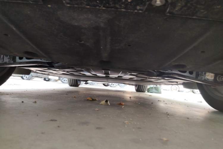 Used ONVO L60 2024 60 kWh All-Wheel Drive Chassis Rear
