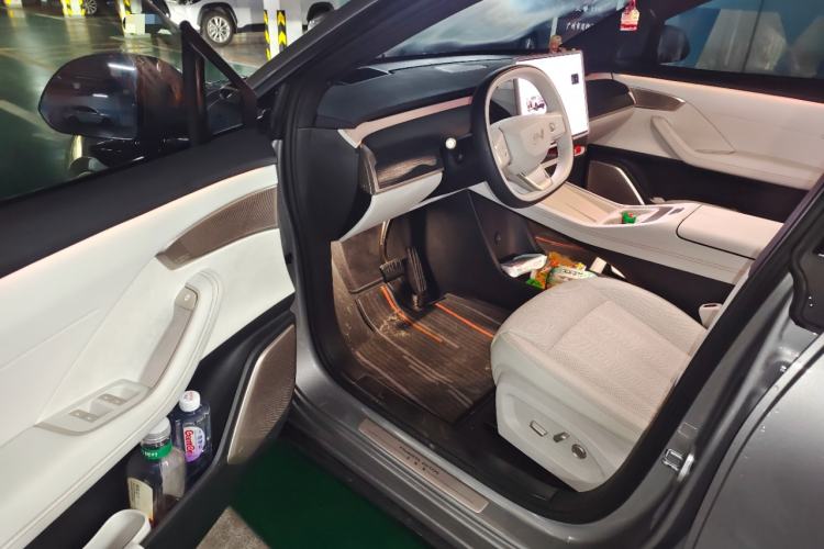 Used ONVO L60 2024 60 kWh Rear-Drive Version Driver Seat