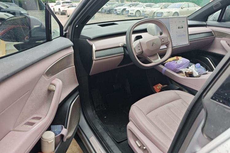 Used ONVO L60 2024 60 kWh Rear-Drive Version Driver Seat