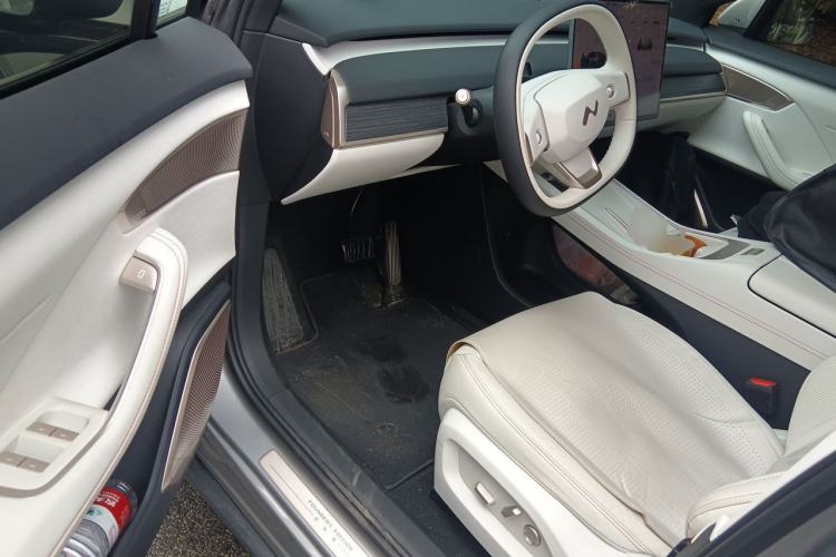 Used ONVO L60 2024 60 kWh Rear-Drive Version Driver Seat