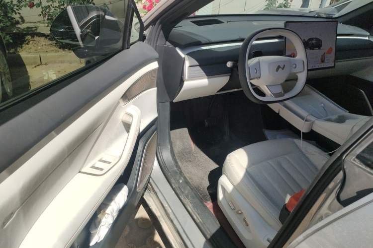 Used ONVO L60 2024 60 kWh Rear-Drive Version Driver Seat