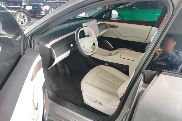 Used ONVO L60 2024 60 kWh Rear-Drive Version Driver Seat