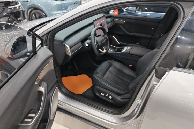 Used ONVO L60 2024 60 kWh Rear-Drive Version Driver Seat