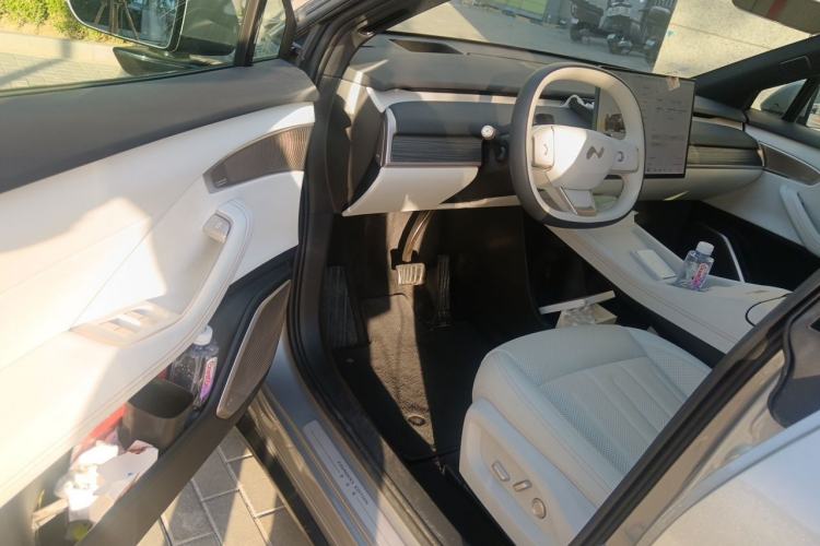 Used ONVO L60 2024 60 kWh Rear-Drive Version Driver Seat