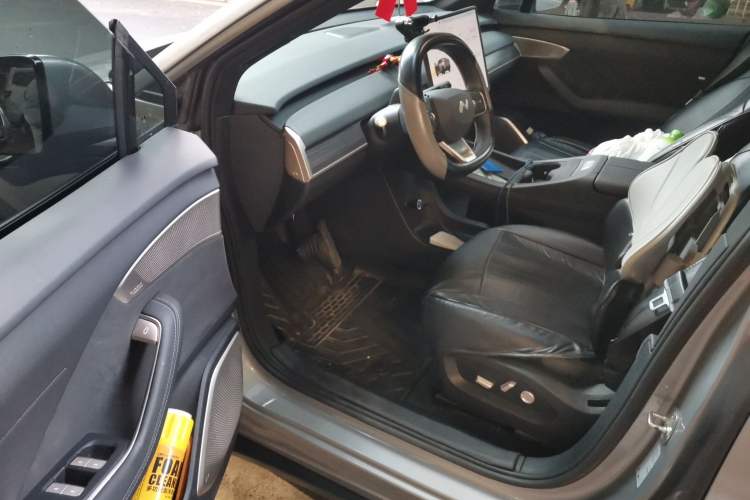 Used ONVO L60 2024 60 kWh Rear-Drive Version Driver Seat