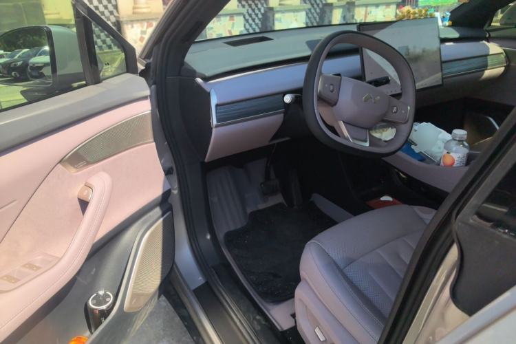 Used ONVO L60 2024 60 kWh Rear-Drive Version Driver Seat