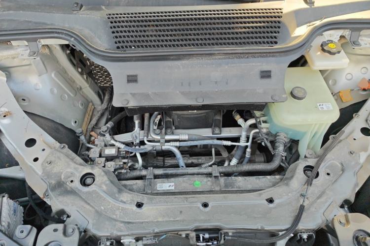 Used ONVO L60 2024 60 kWh Rear-Drive Version Engine Bay